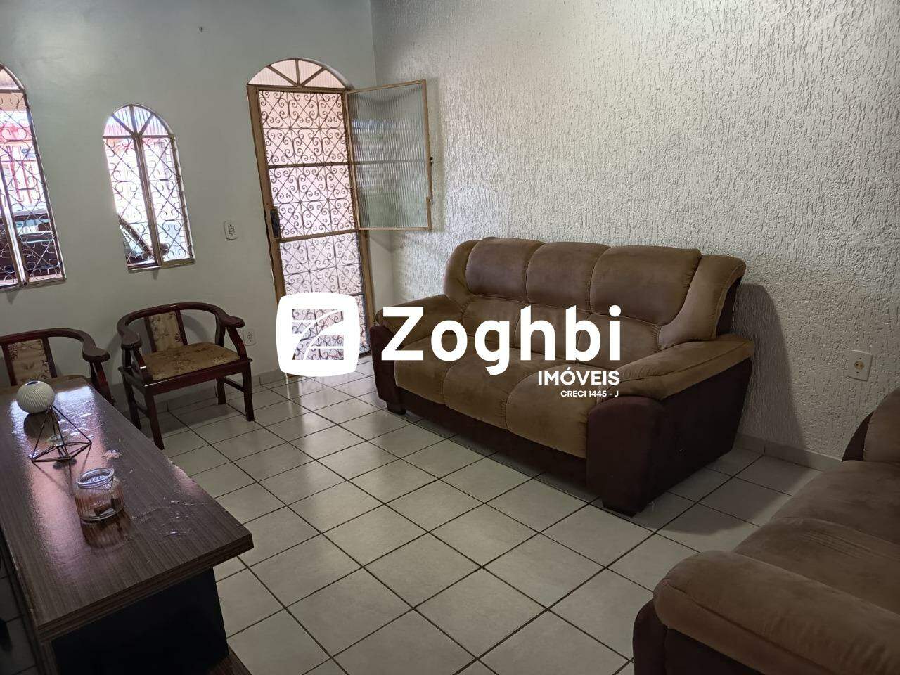 Casa à venda no Aponiã: 