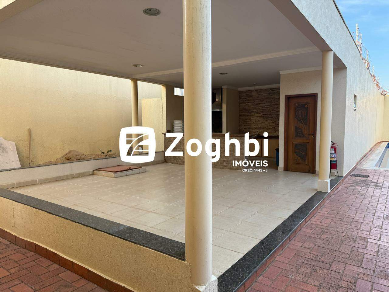 Apartamento à venda no Pedrinhas: 