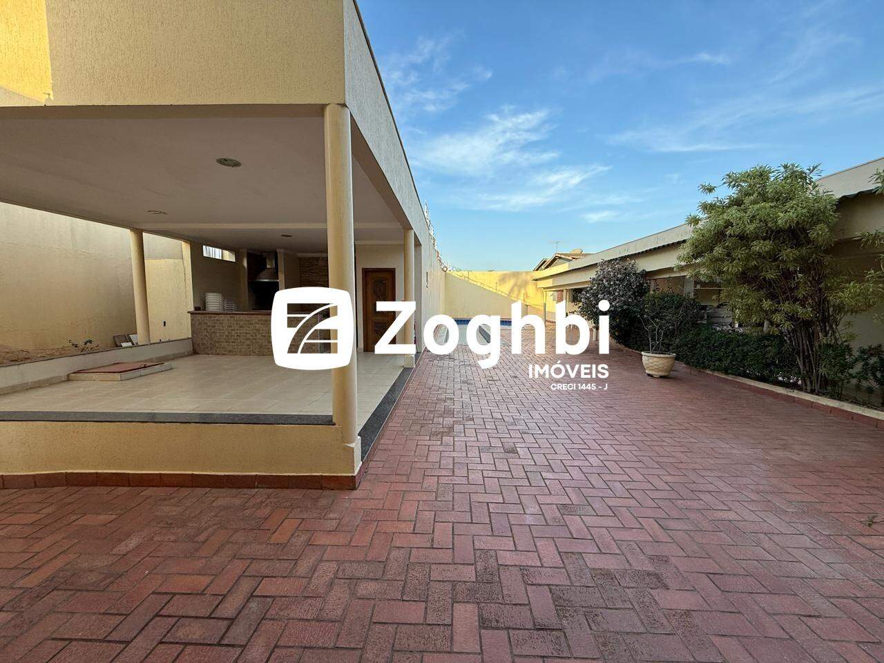 Apartamento à venda no Pedrinhas: 