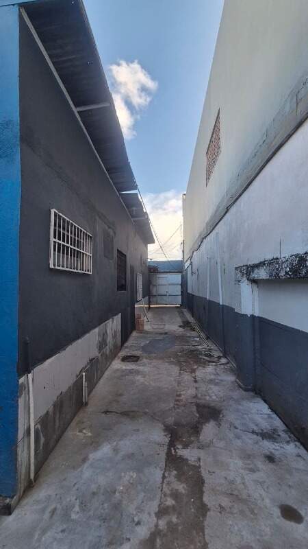 Prédio para aluguel no Liberdade: 