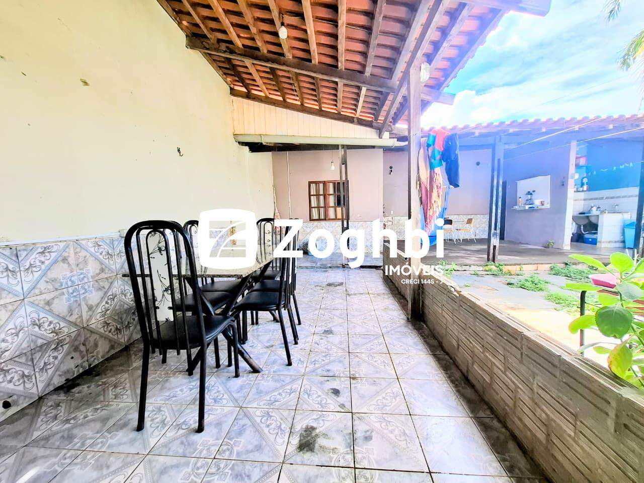 Casa à venda no Tiradentes: 