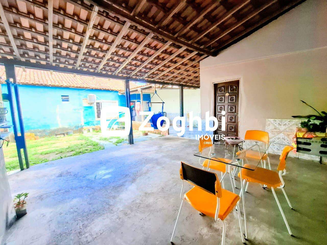Casa à venda no Tiradentes: 