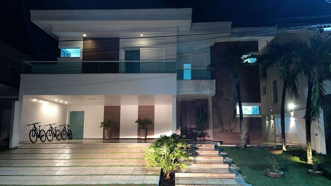 Casa à venda no Costa e Silva: 