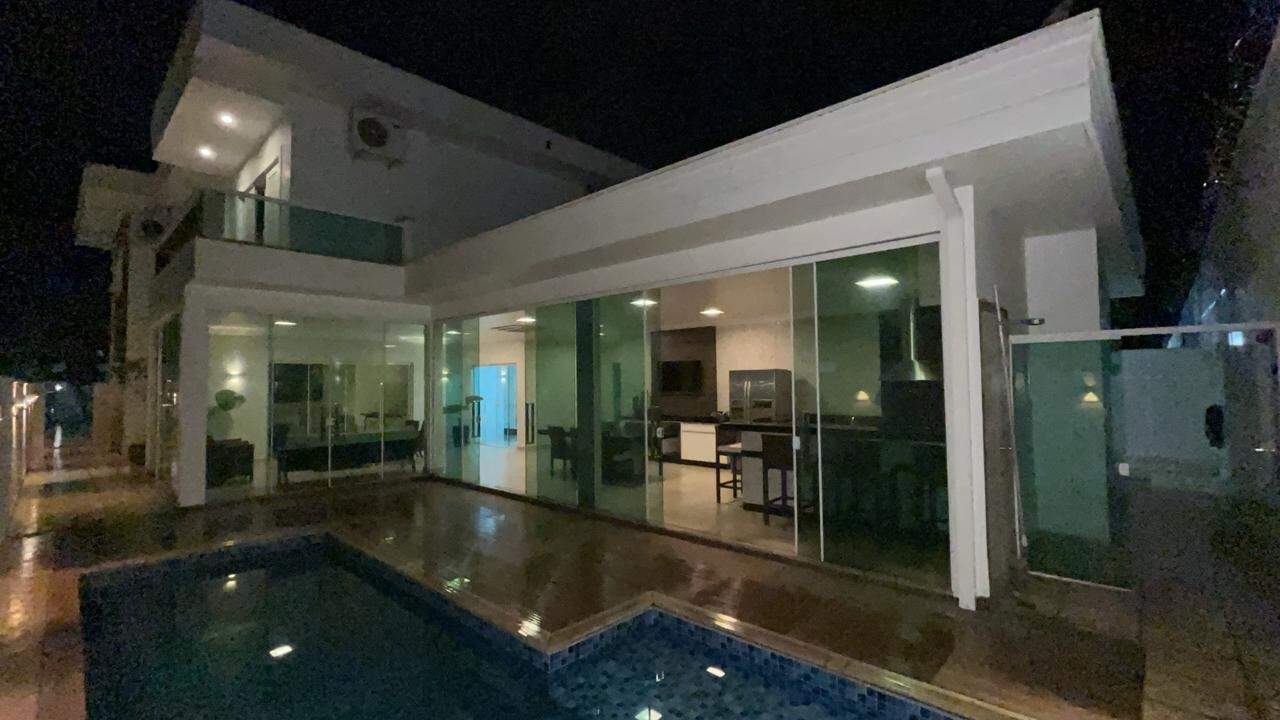 Casa à venda no Costa e Silva: 