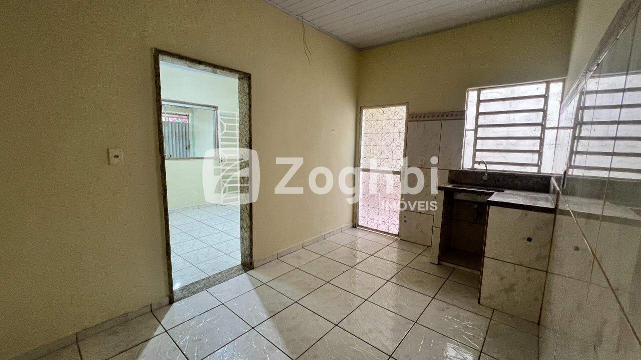 Casa para aluguel no Eletronorte: 