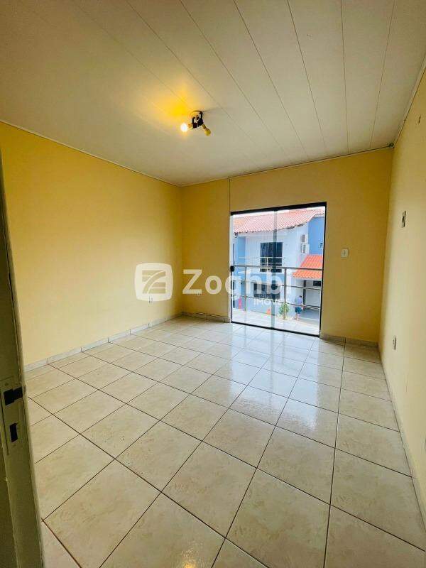 Sobrado para aluguel no Igarapé: 