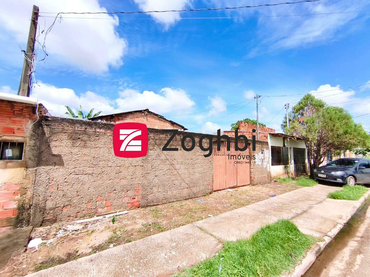 Lote à venda no Juscelino Kubitschek: Vista lateral