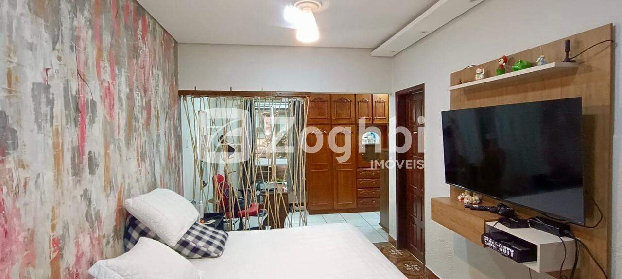Casa à venda no Aponiã: 