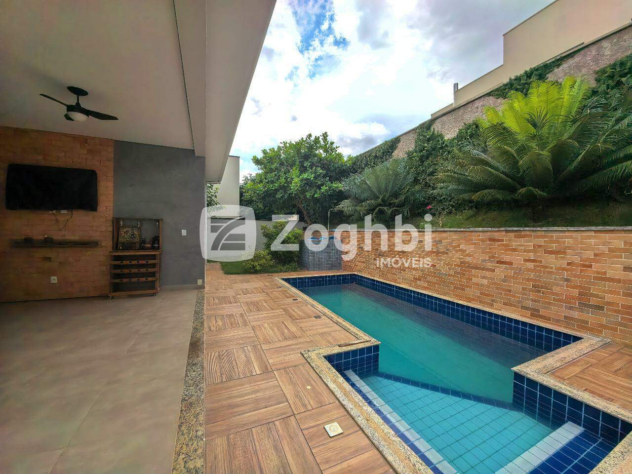 Casa à venda no Triângulo: 