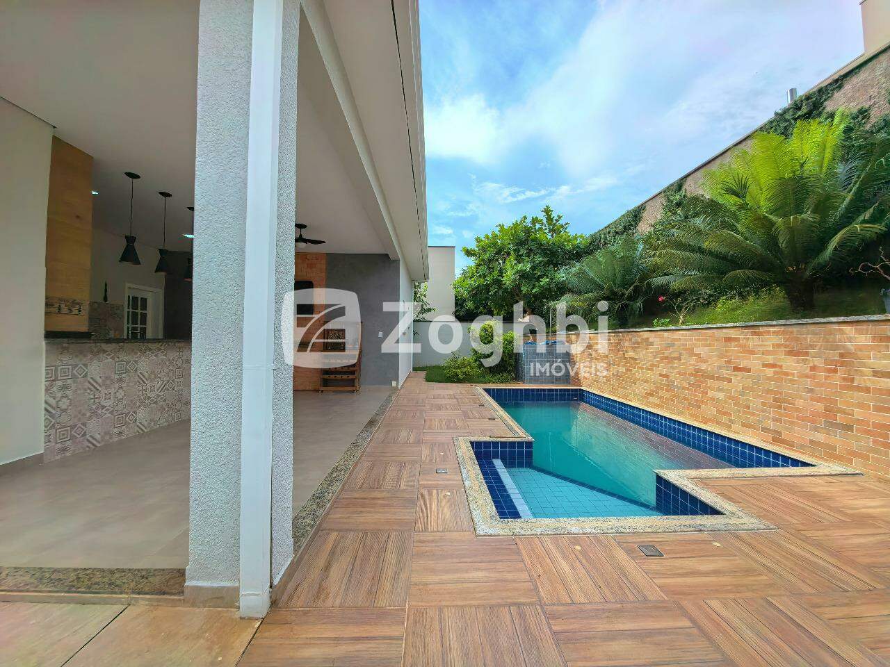 Casa à venda no Triângulo: 
