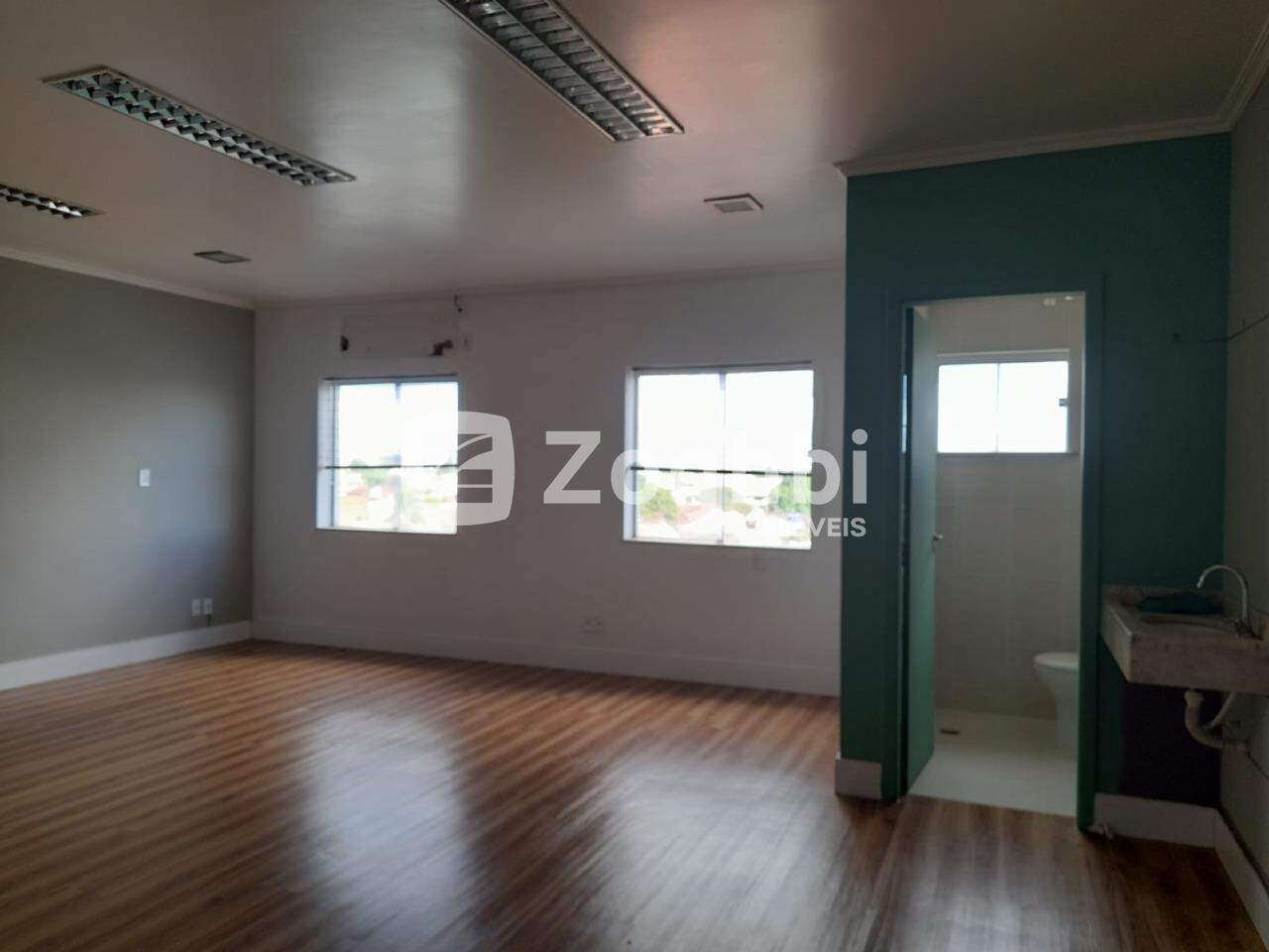 Sala para aluguel no Olaria: 
