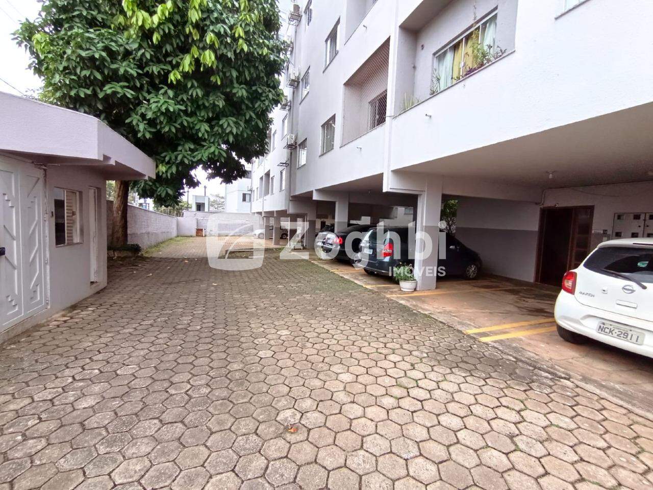 Apartamento à venda no Pedrinhas: 
