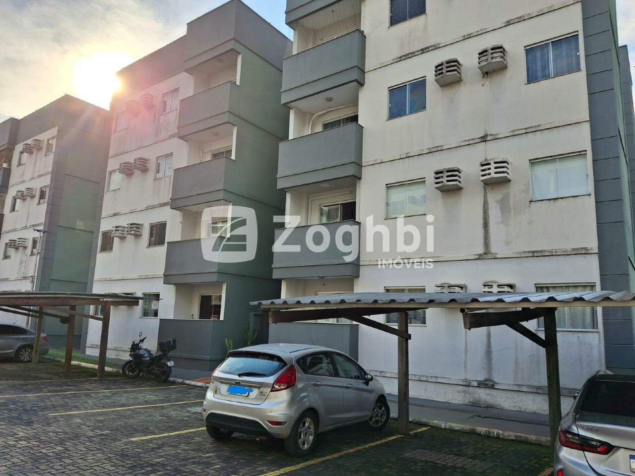 Apartamento para aluguel no Triângulo: 