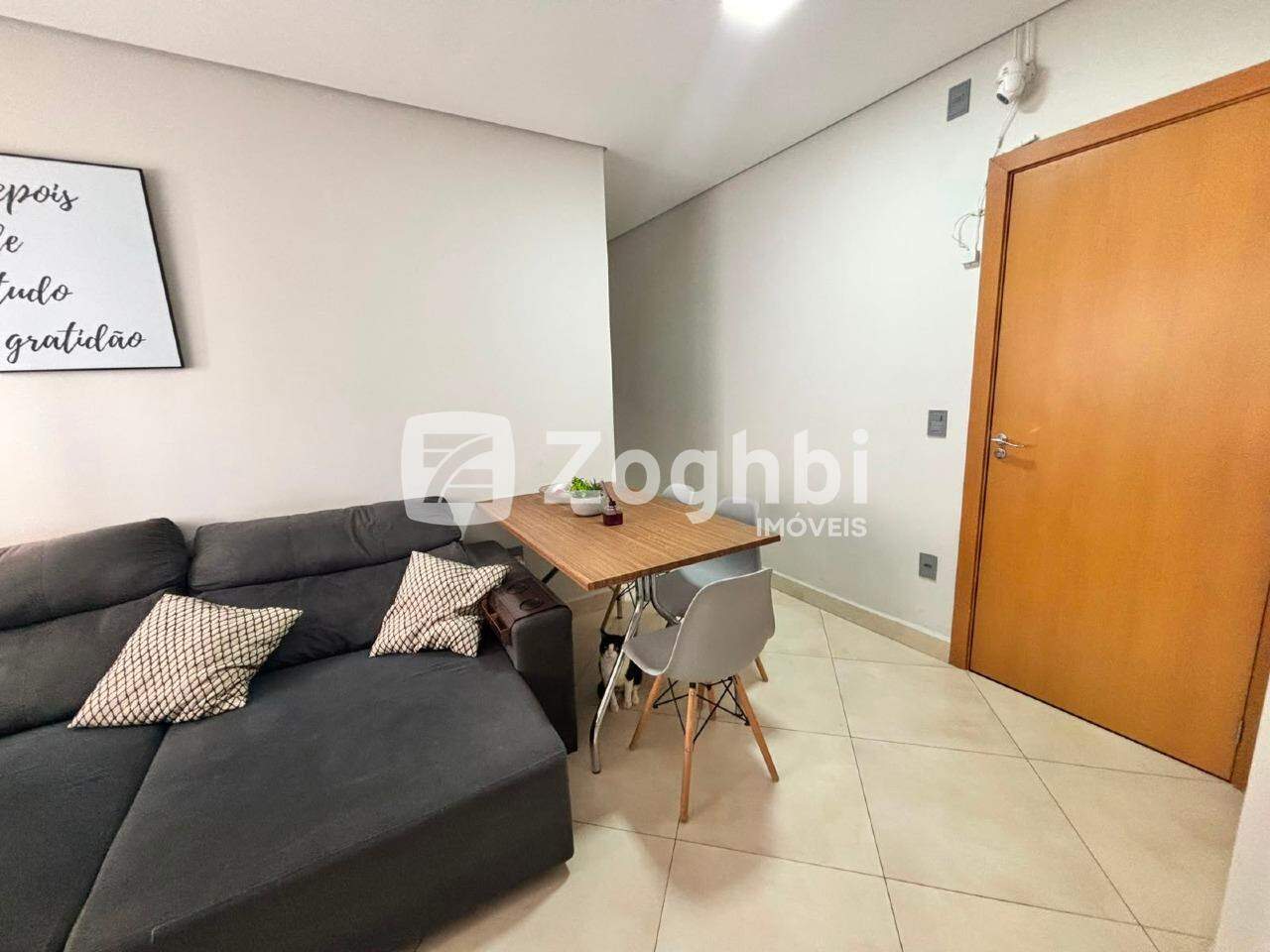 Apartamento à venda no Flodoaldo Pontes Pinto: 