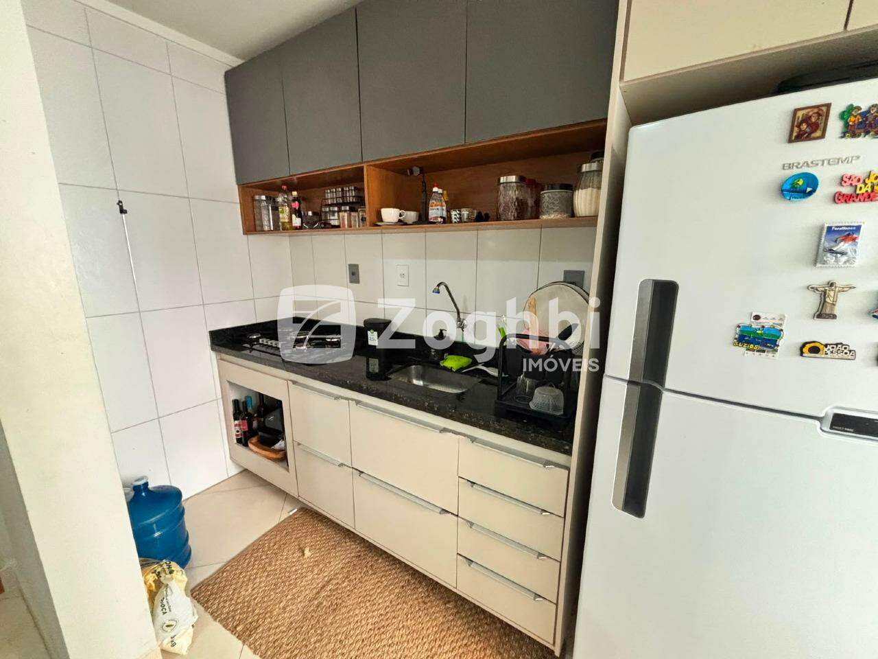 Apartamento à venda no Flodoaldo Pontes Pinto: 