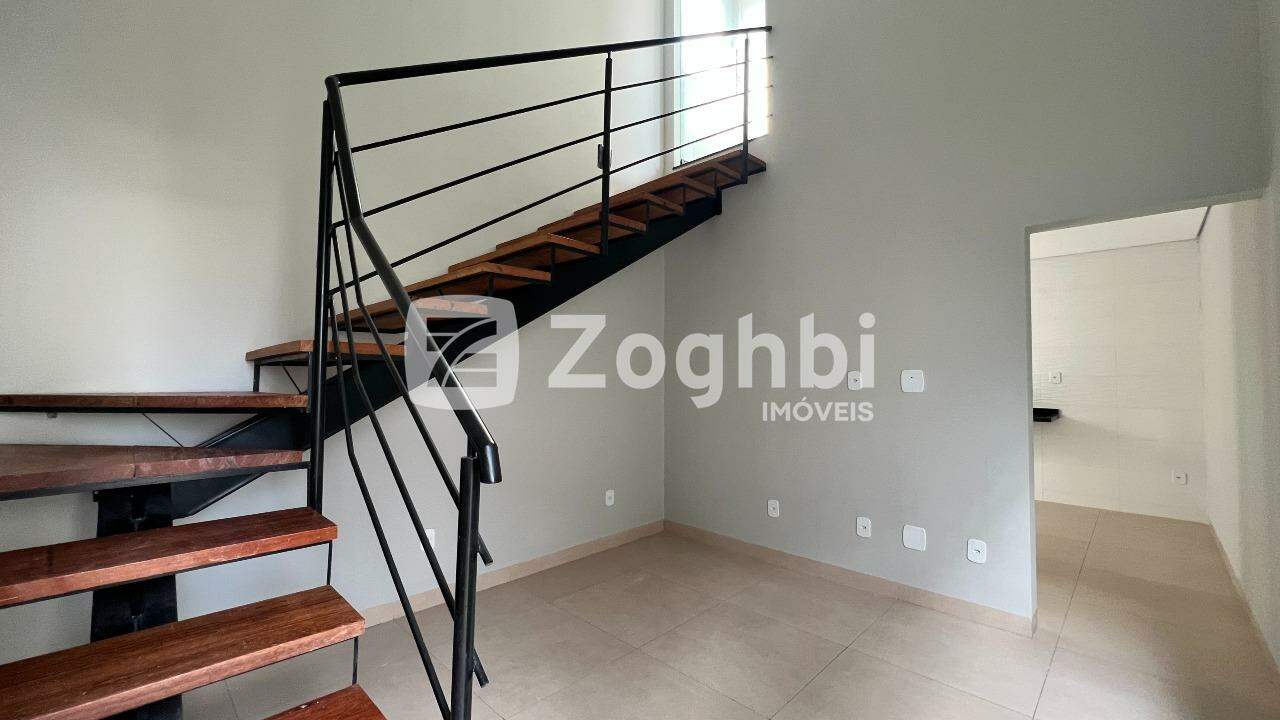 Apartamento para aluguel no Flodoaldo Pontes Pinto: 