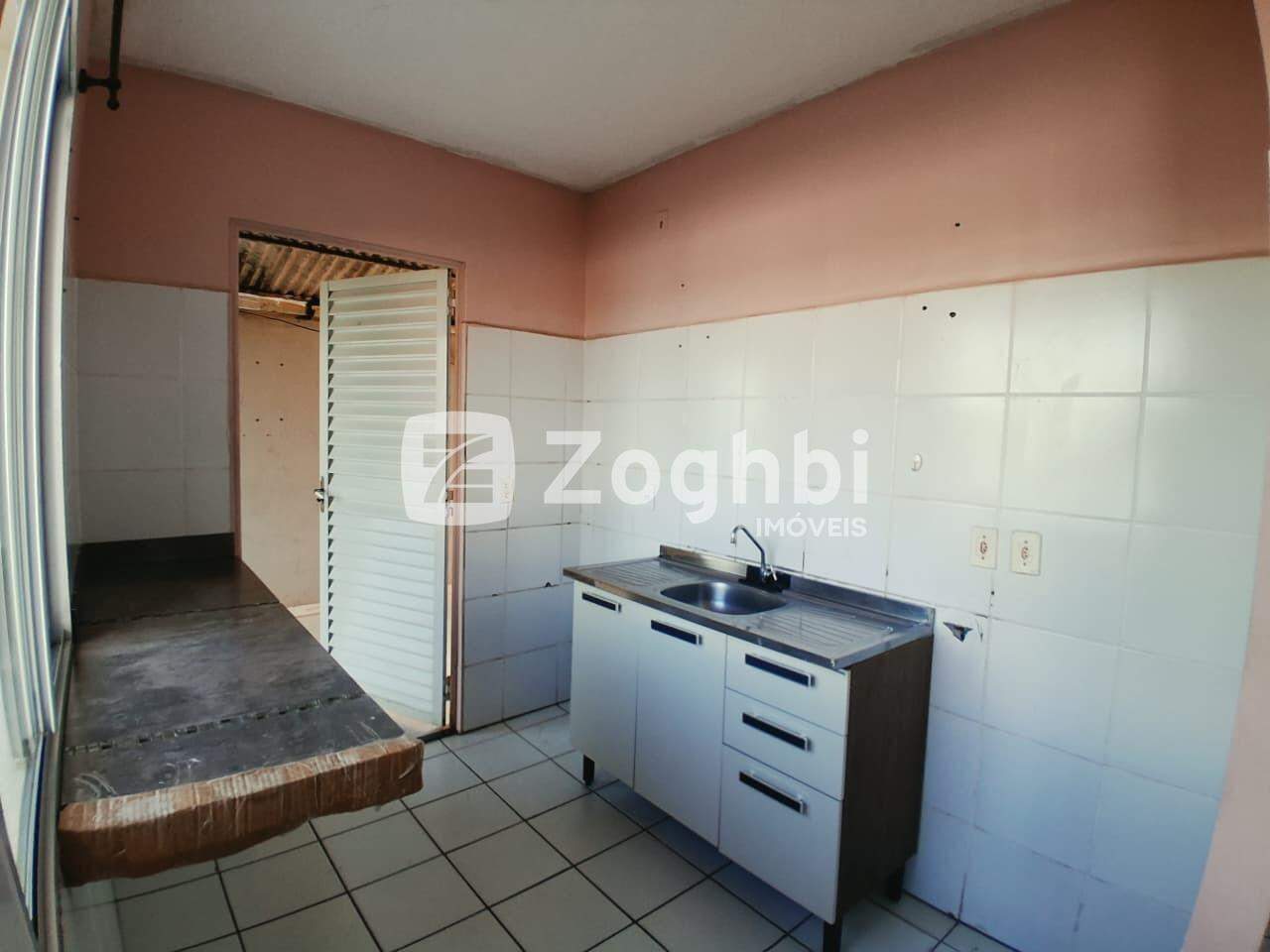 Casa para aluguel no Bairro Novo: 
