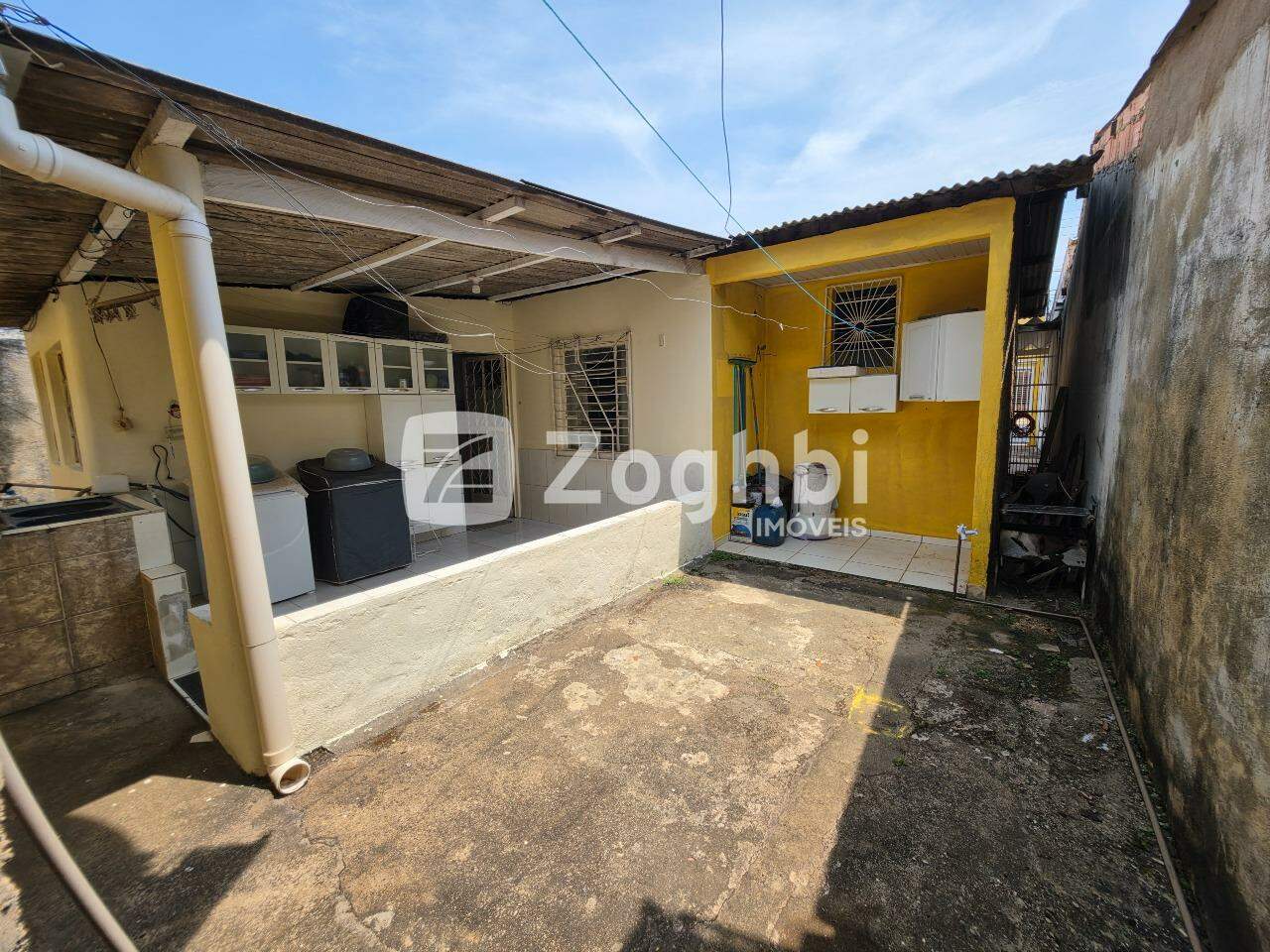 Casa à venda no Flodoaldo Pontes Pinto: 