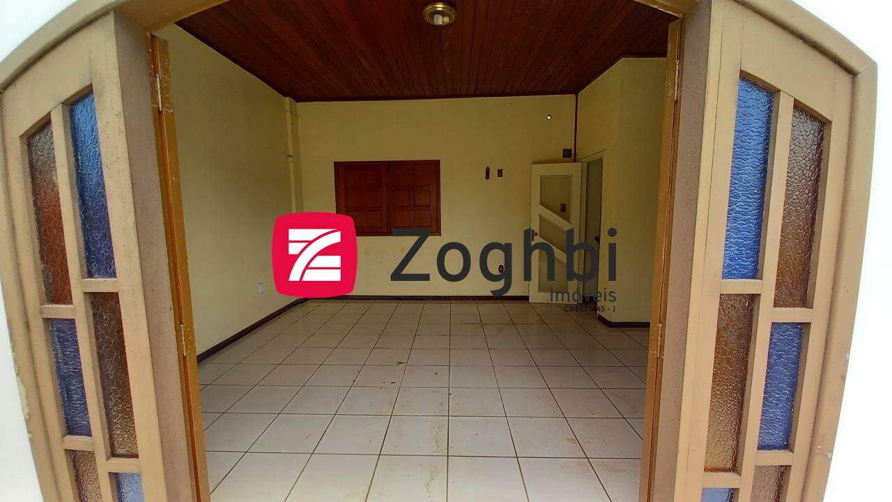 Casa à venda no Centro: 