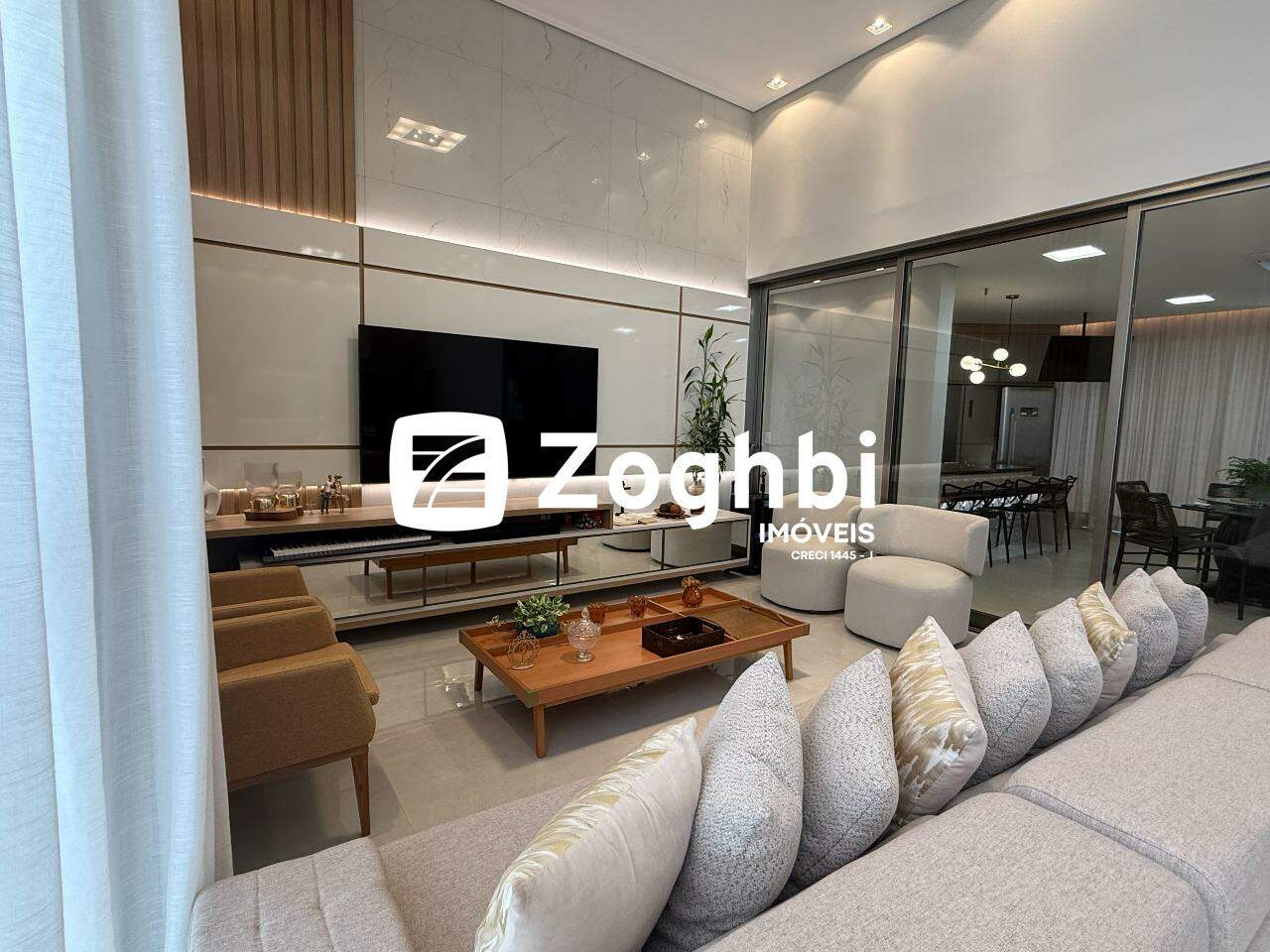 Casa à venda no Costa e Silva: SALA DE ESTAR