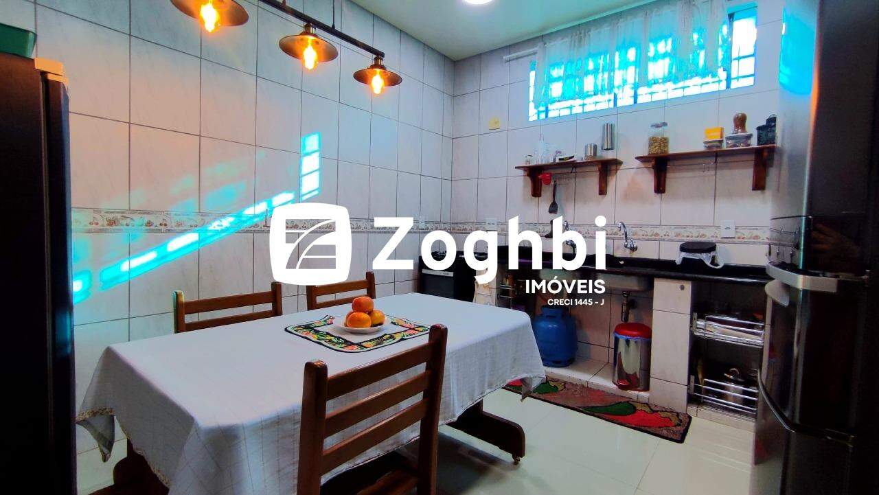 Casa à venda no Costa e Silva: 