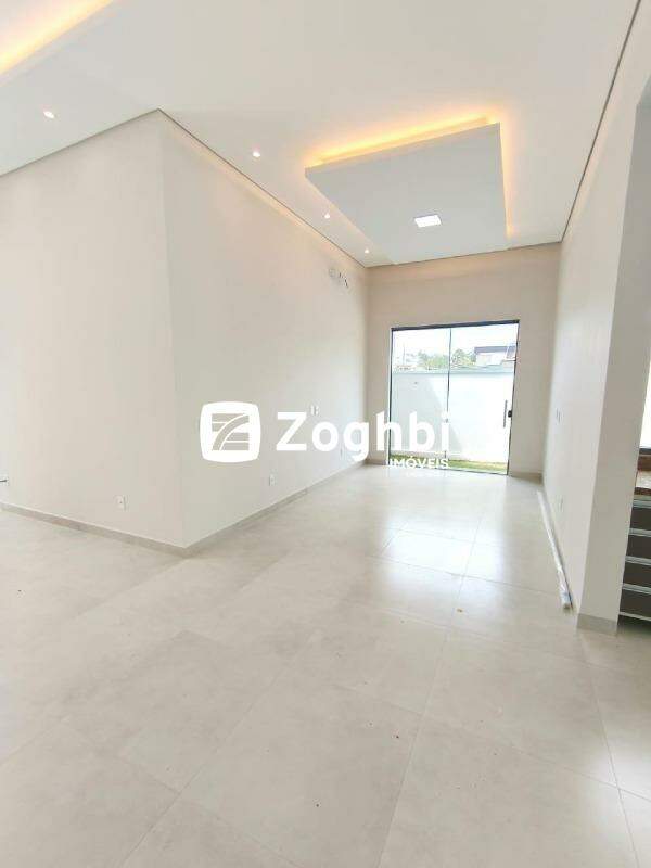 Casa à venda no Triângulo: 