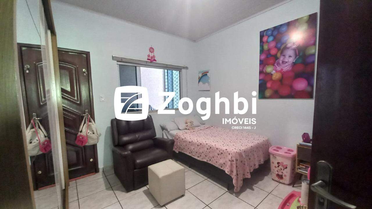 Casa à venda no KM 1: Quarto 2