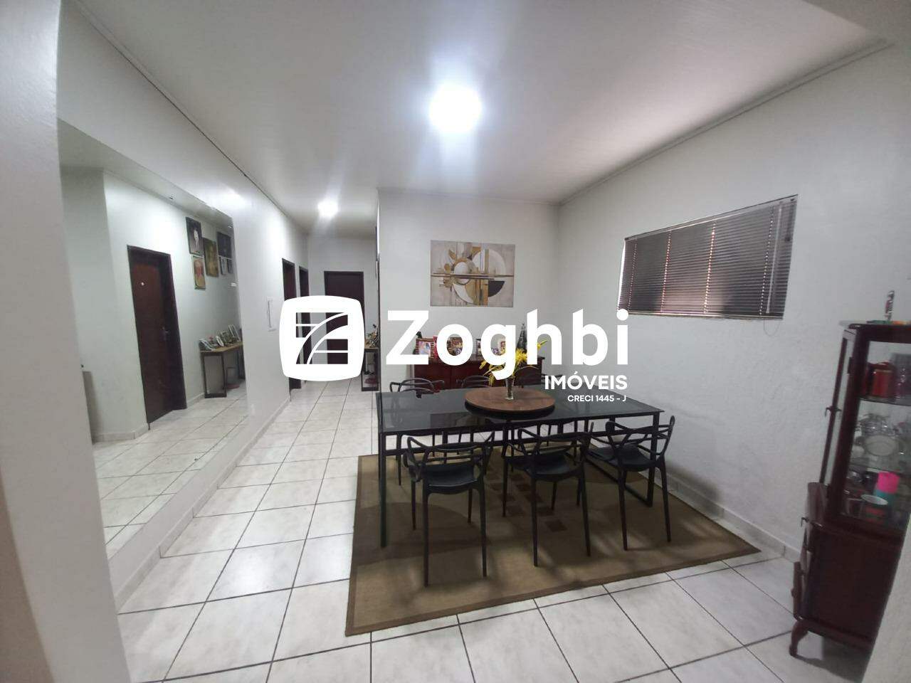 Casa à venda no KM 1: Sala de jantar