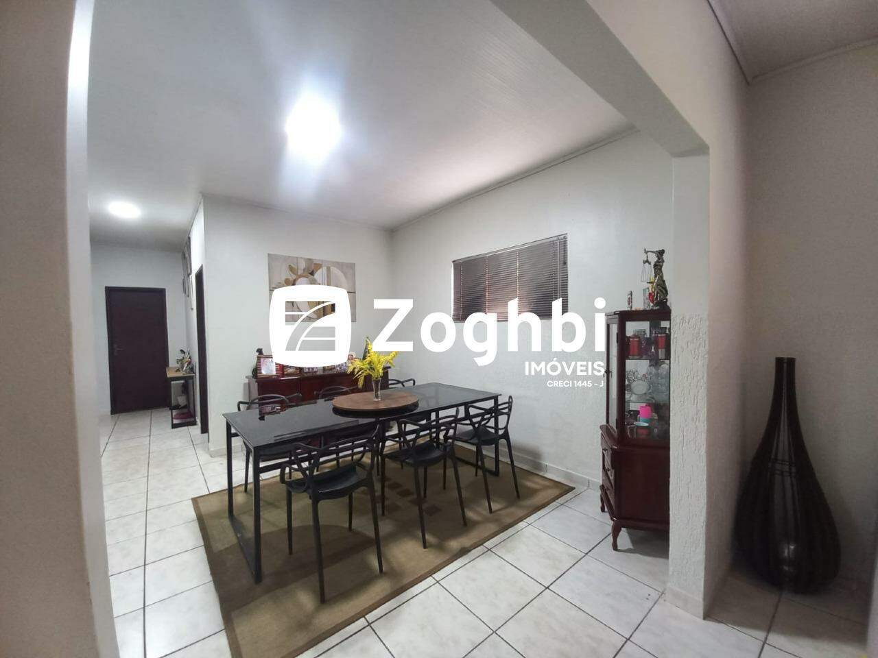 Casa à venda no KM 1: Sala de jantar