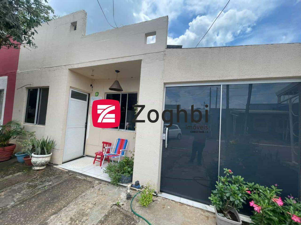 Casa à venda no Bairro Novo: Frente