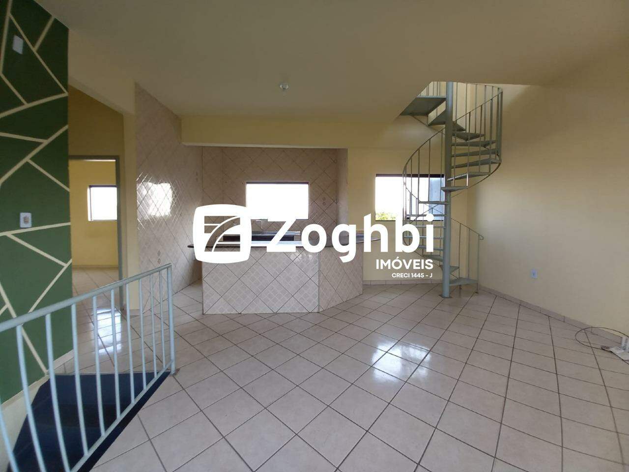 Prédio à venda no Baixa União: 