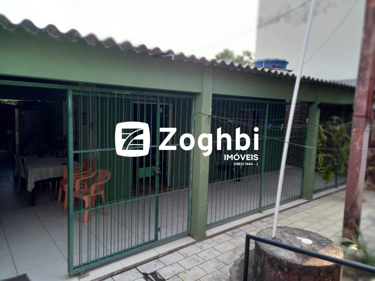 Prédio à venda no Baixa União: 