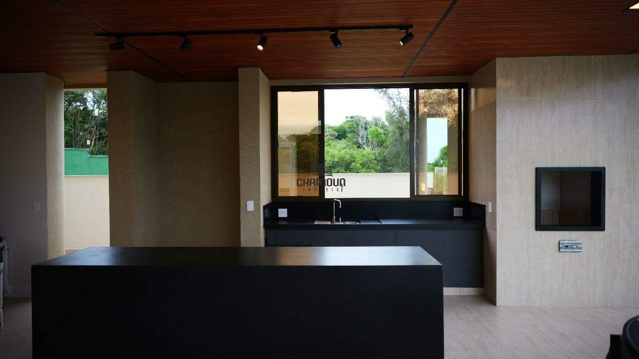 Casa à venda no Enseada Azul: Casa alto padrão na Enseada Azul