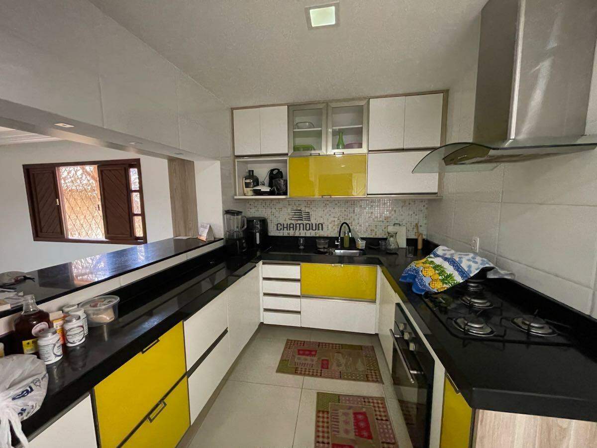 Casa à venda no Ipiranga: Casa 3 quartos, centro de guarapari