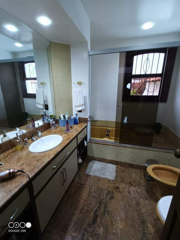 Casa à venda no São Judas Tadeu: 4 quartos, 3 suítes, 2 vagas, São Judas Tadeu - Guarapari/ES
