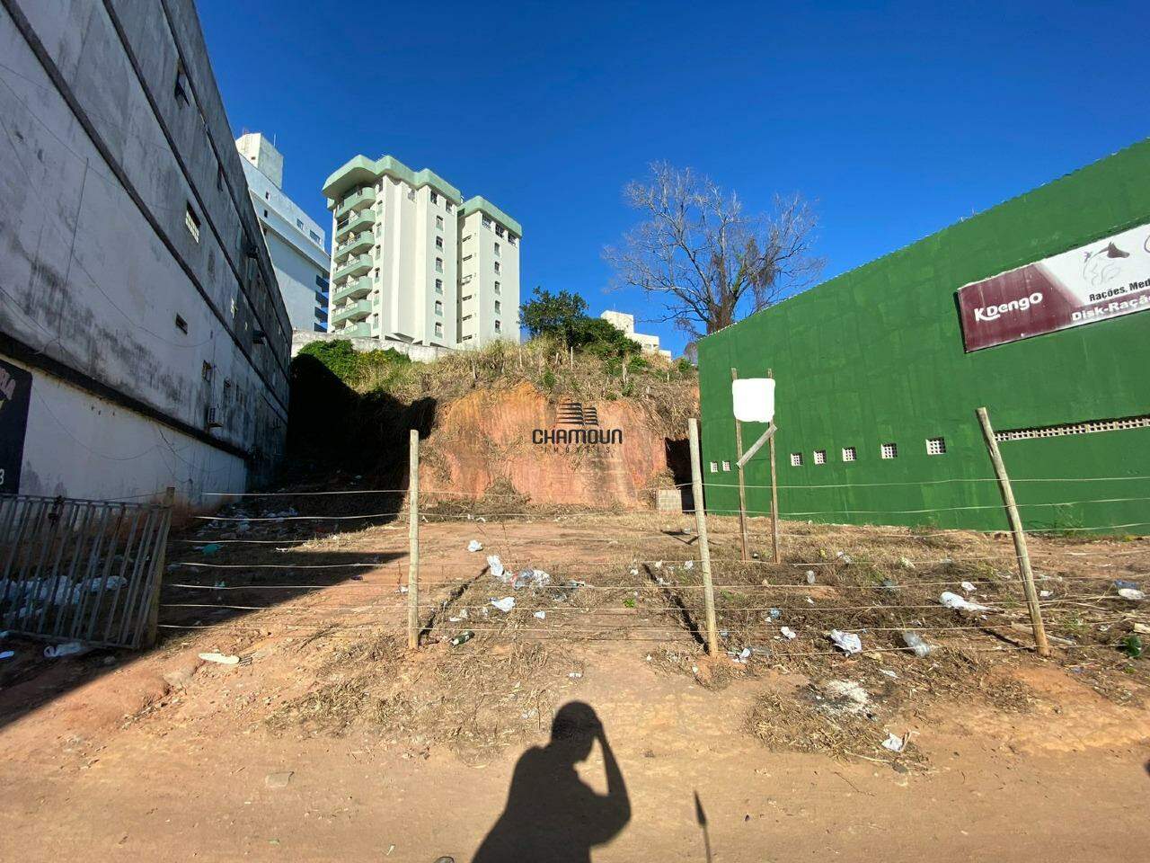 Terreno à venda no Ipiranga: Terreno a venda em Guarapari