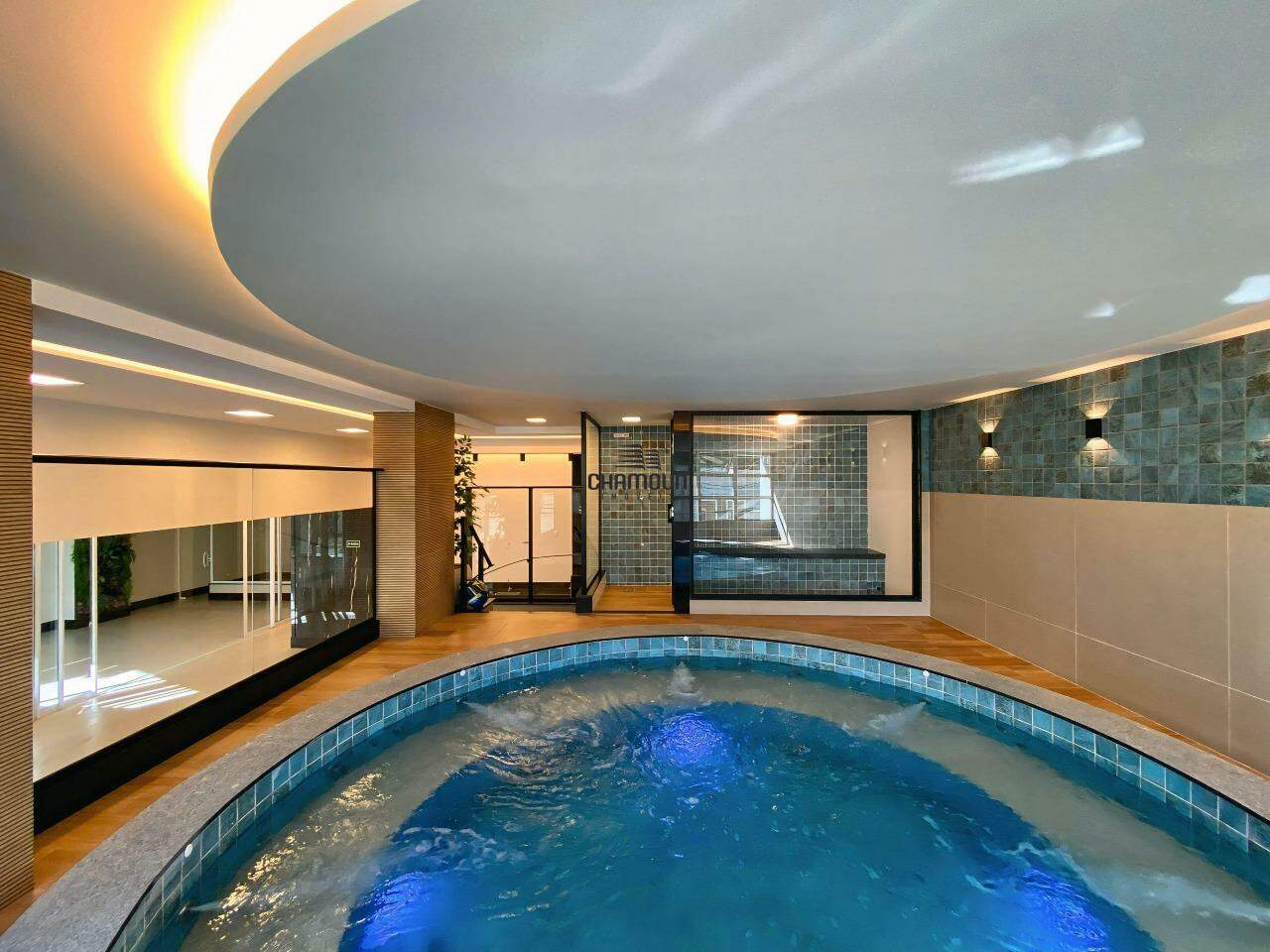 Apartamento à venda no Centro: Apartamento com 3 quartos no Centro de Guarapari