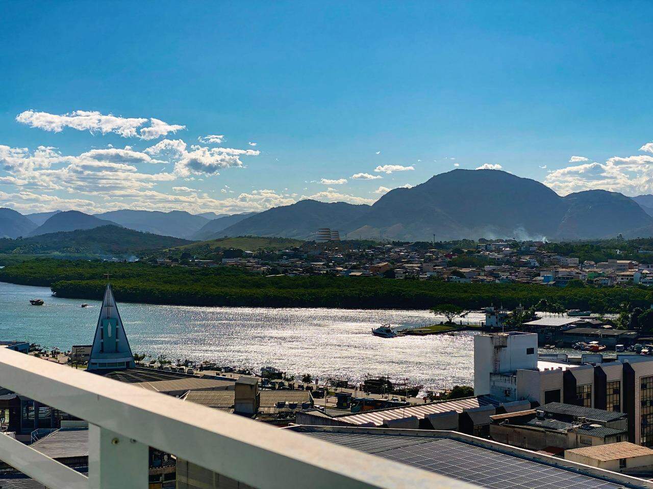 Apartamento à venda no Centro: Apartamento no Centro de Guarapari 
