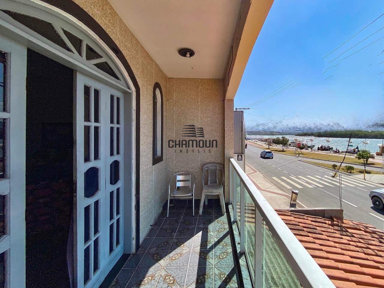 Casa à venda no Centro: Exclusividade: Casa no Centro de Guarapari, perto do Shopping e comercio