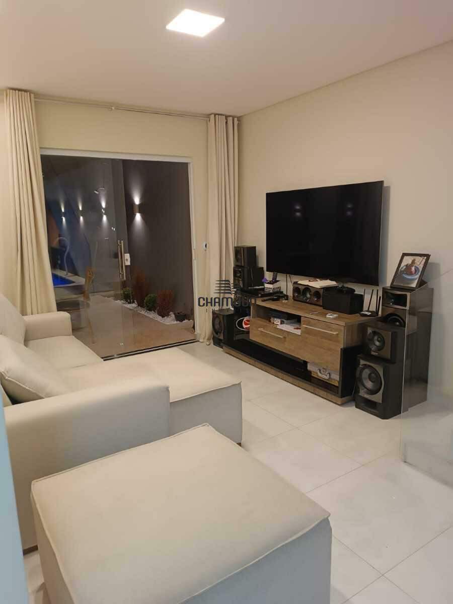 Casa à venda no Perocão: 2 quartos, 2 suítes, 2 vagas, Perocão - Guarapari/ES