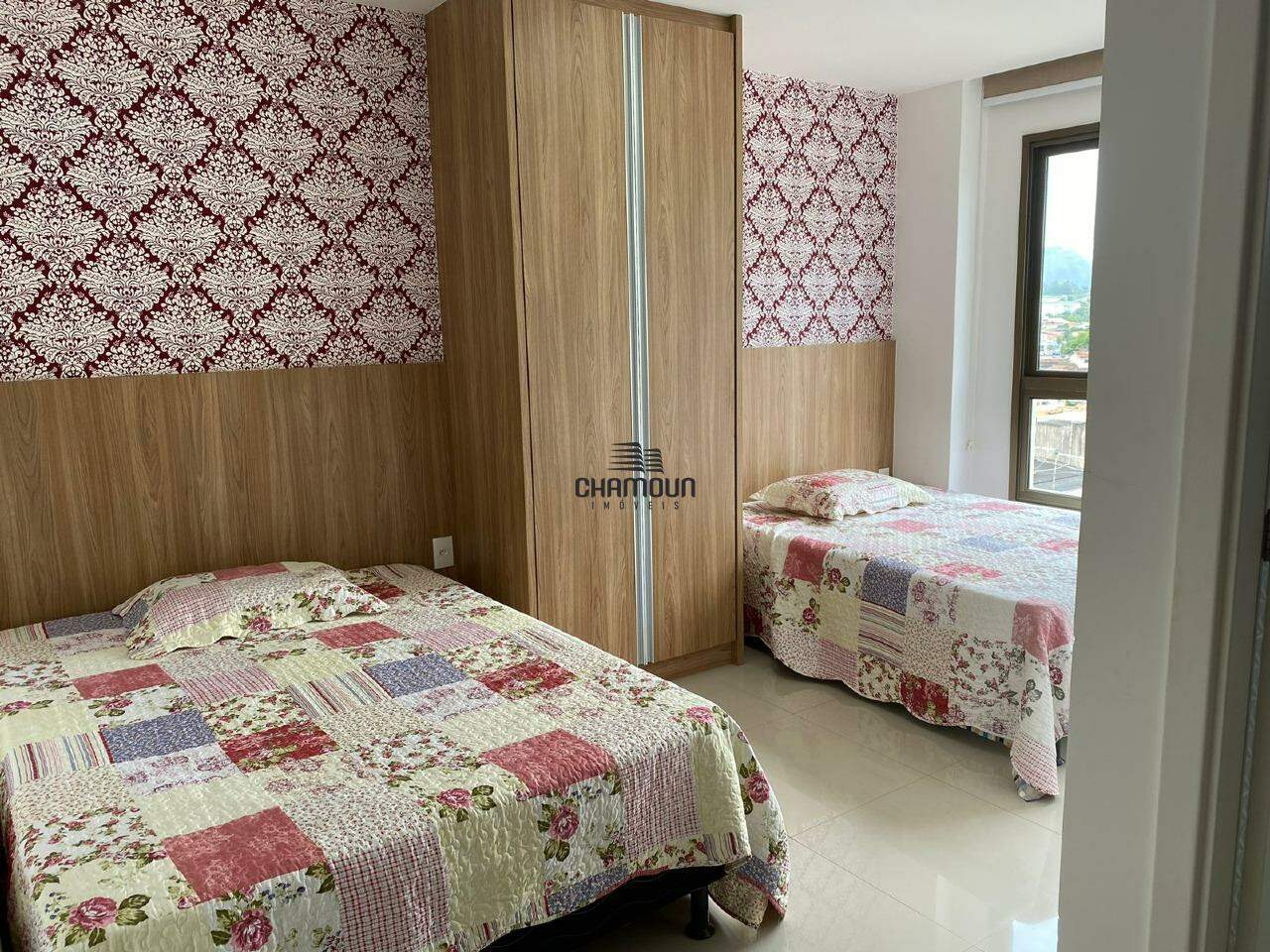 Apartamento à venda no Praia do Morro:  4 quartos (2 suíte) e 2 vagas de garagem, á venda na  Praia do Morro - Guarapari/ES