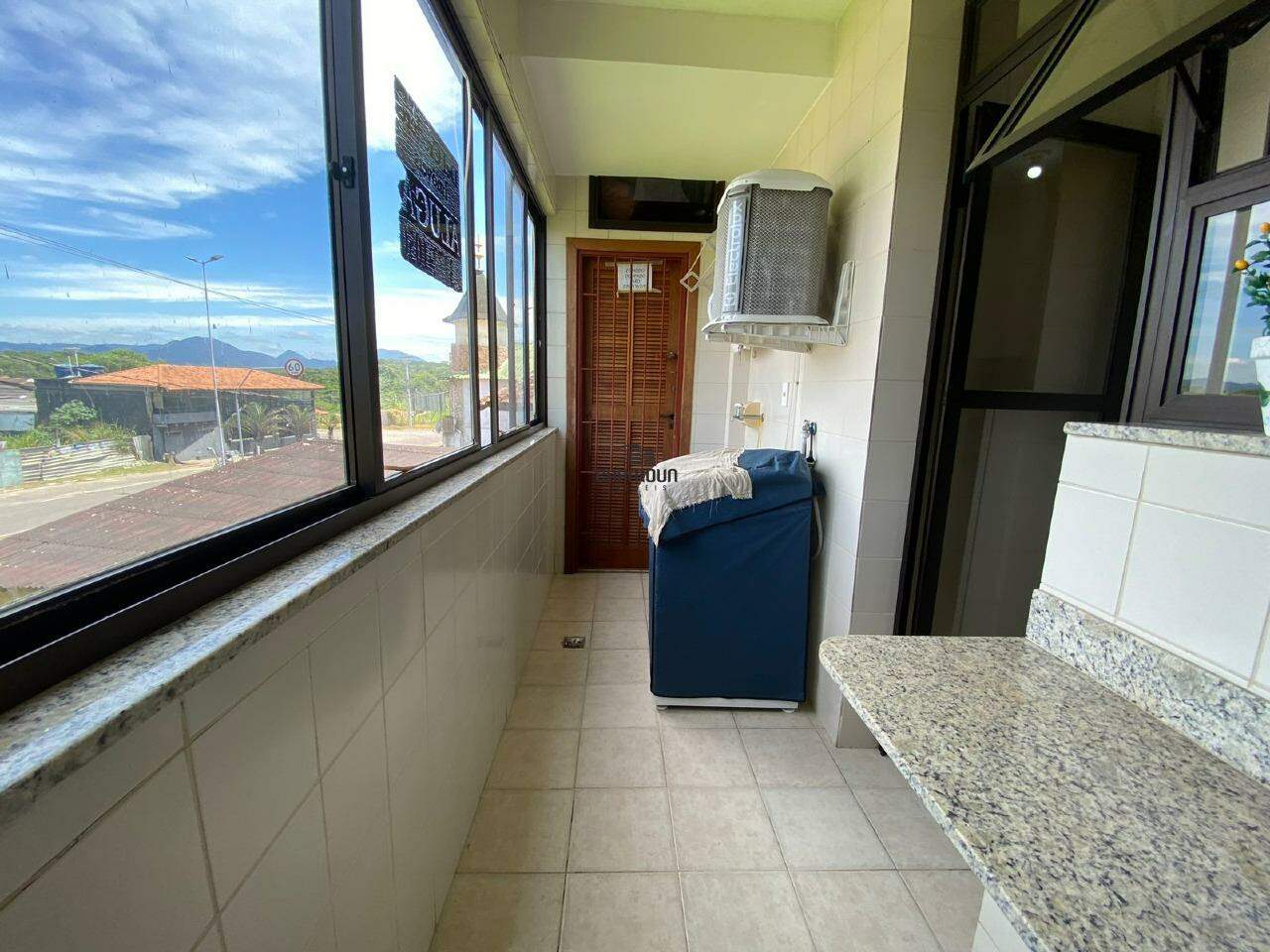 Apartamento para aluguel no Enseada Azul: Apartamento de 3 quartos para Locação Temporada em Guarapari
