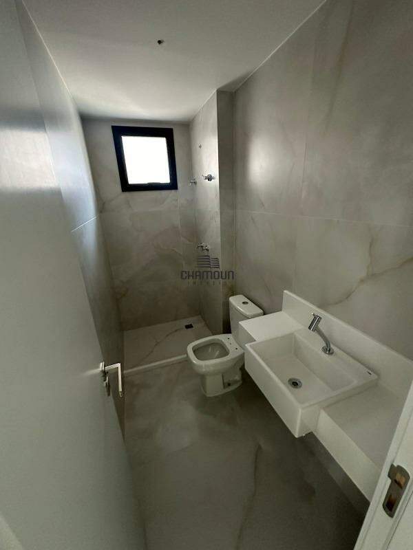 Apartamento à venda no Praia do Canto: 02 quartos Apartamento / Praia do Canto