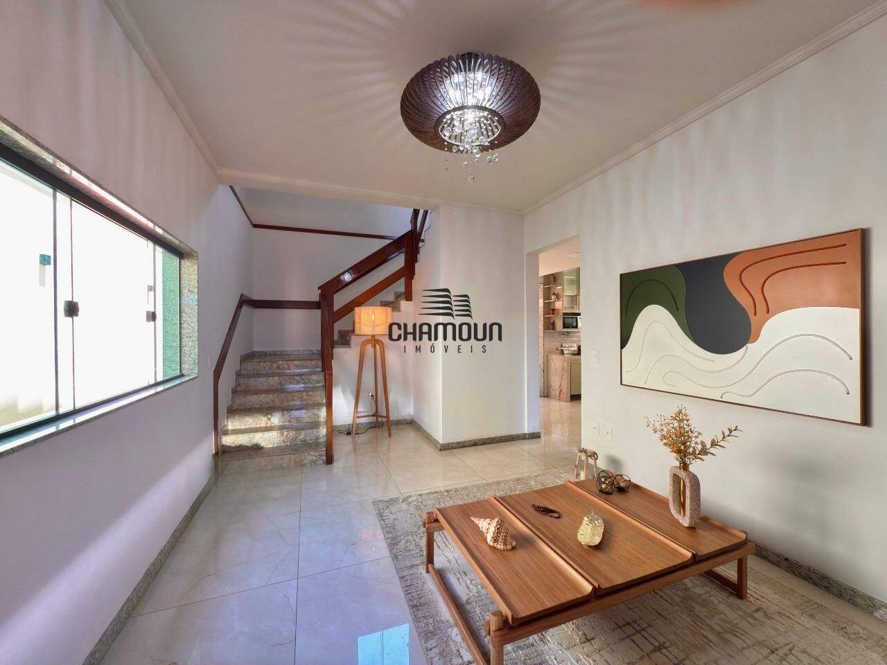 Casa à venda no Praia do Morro: **Venda: Luxuosa Casa Duplex na Praia do Morro!**