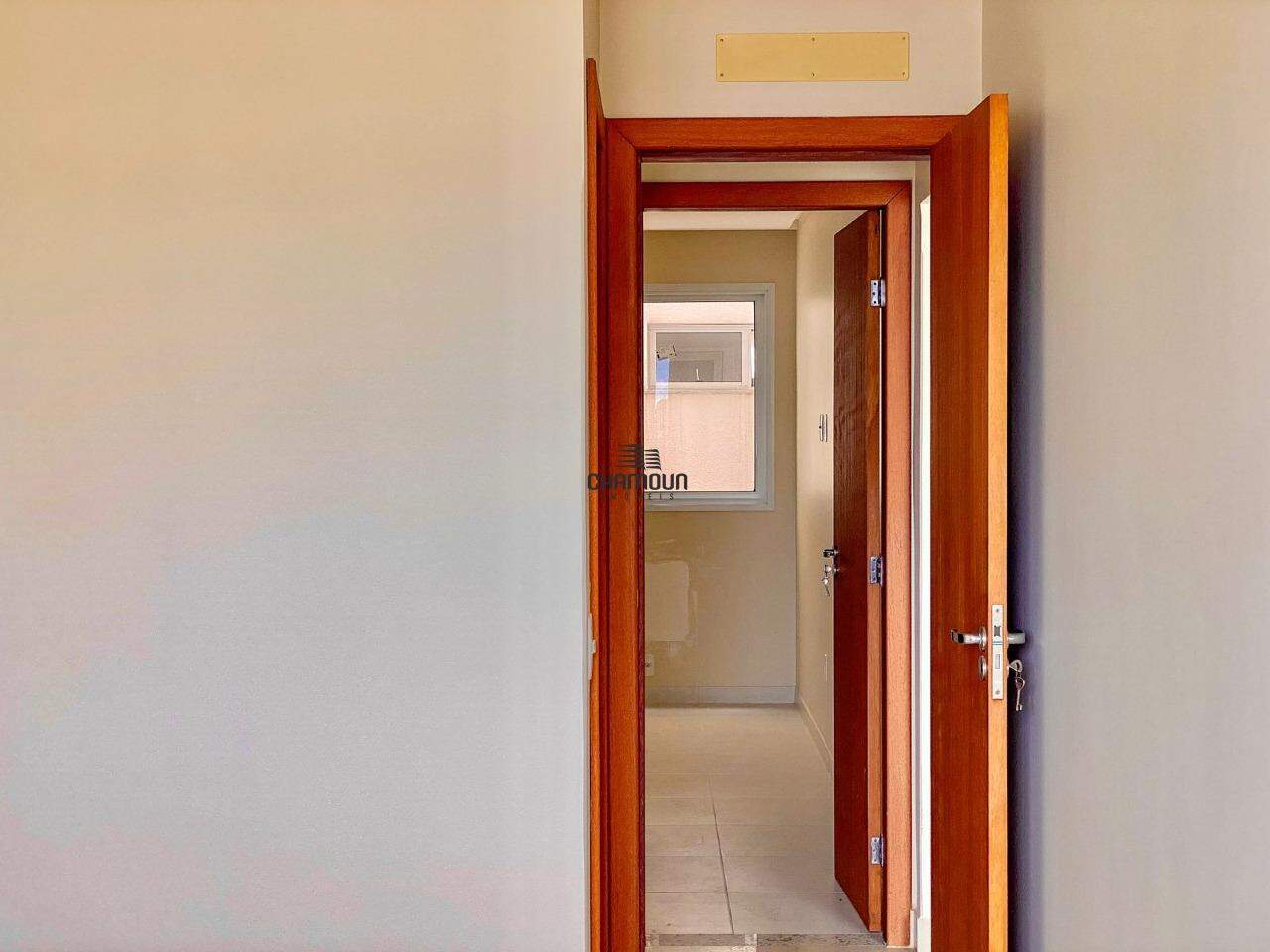 Apartamento à venda no Centro: Apartamento com 2 vagas
