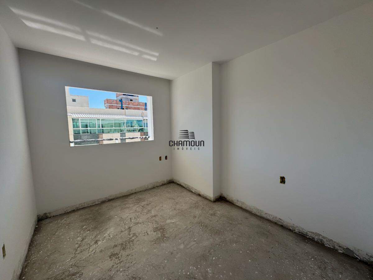 Apartamento à venda no Praia do Morro: 3 quartos sendo 1 suite com varanda