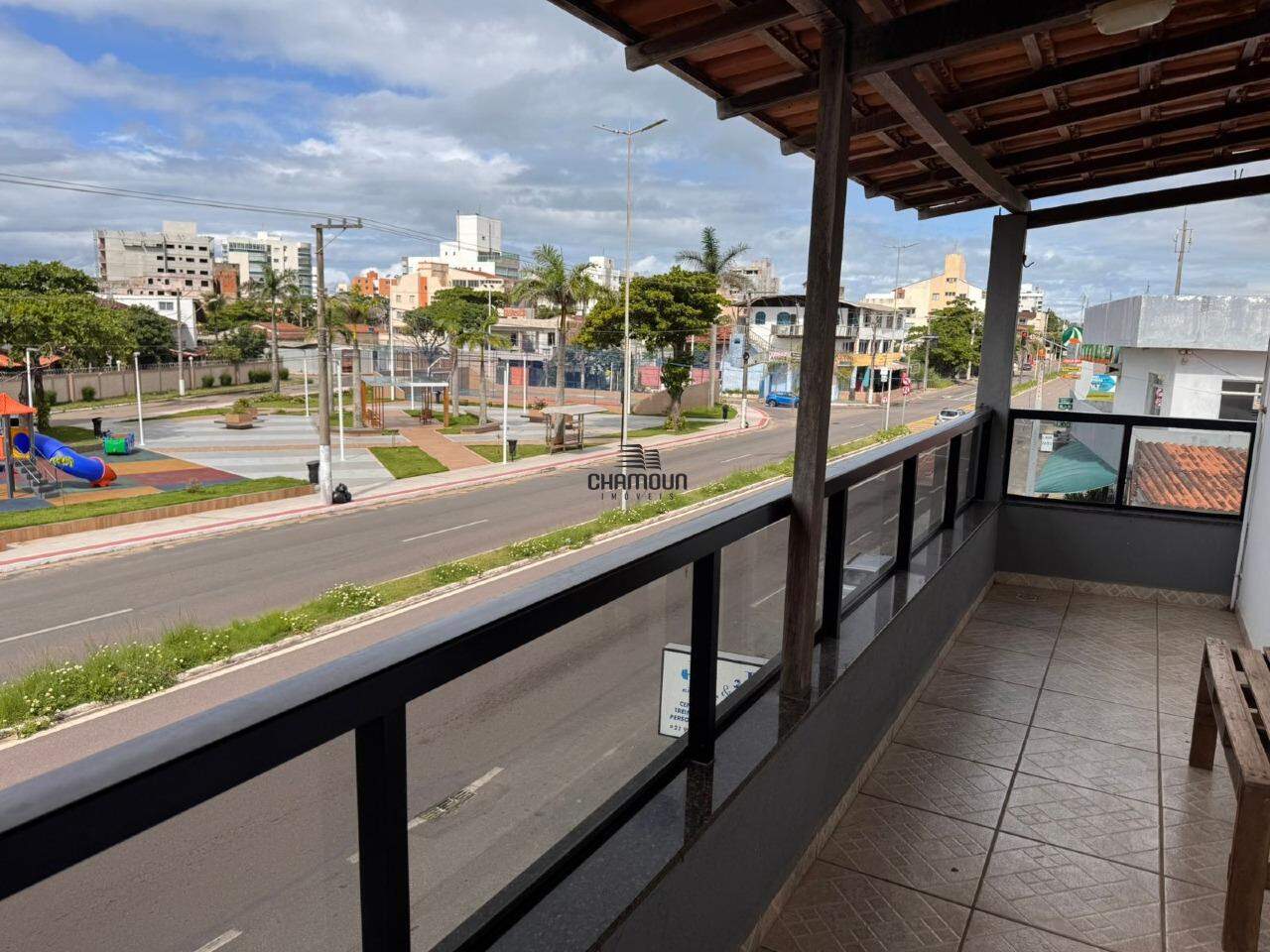 Ponto Comercial à venda no Nova Guarapari: Casa 5 quartos frente rodovia em Nova Guarapari 