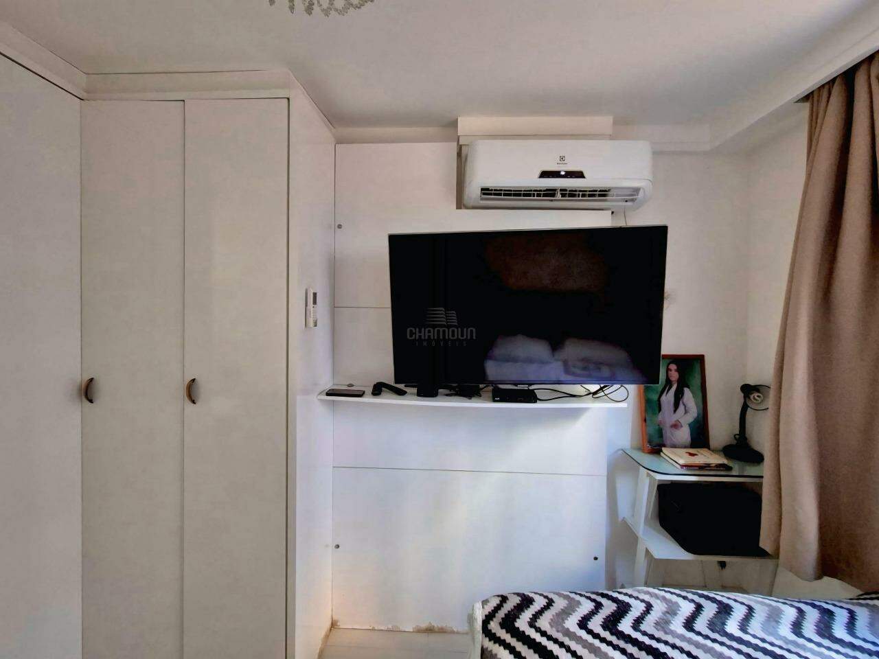 Apartamento à venda no Centro:  2 quartos, 1 suíte, 1 vaga, Centro - Guarapari/ES