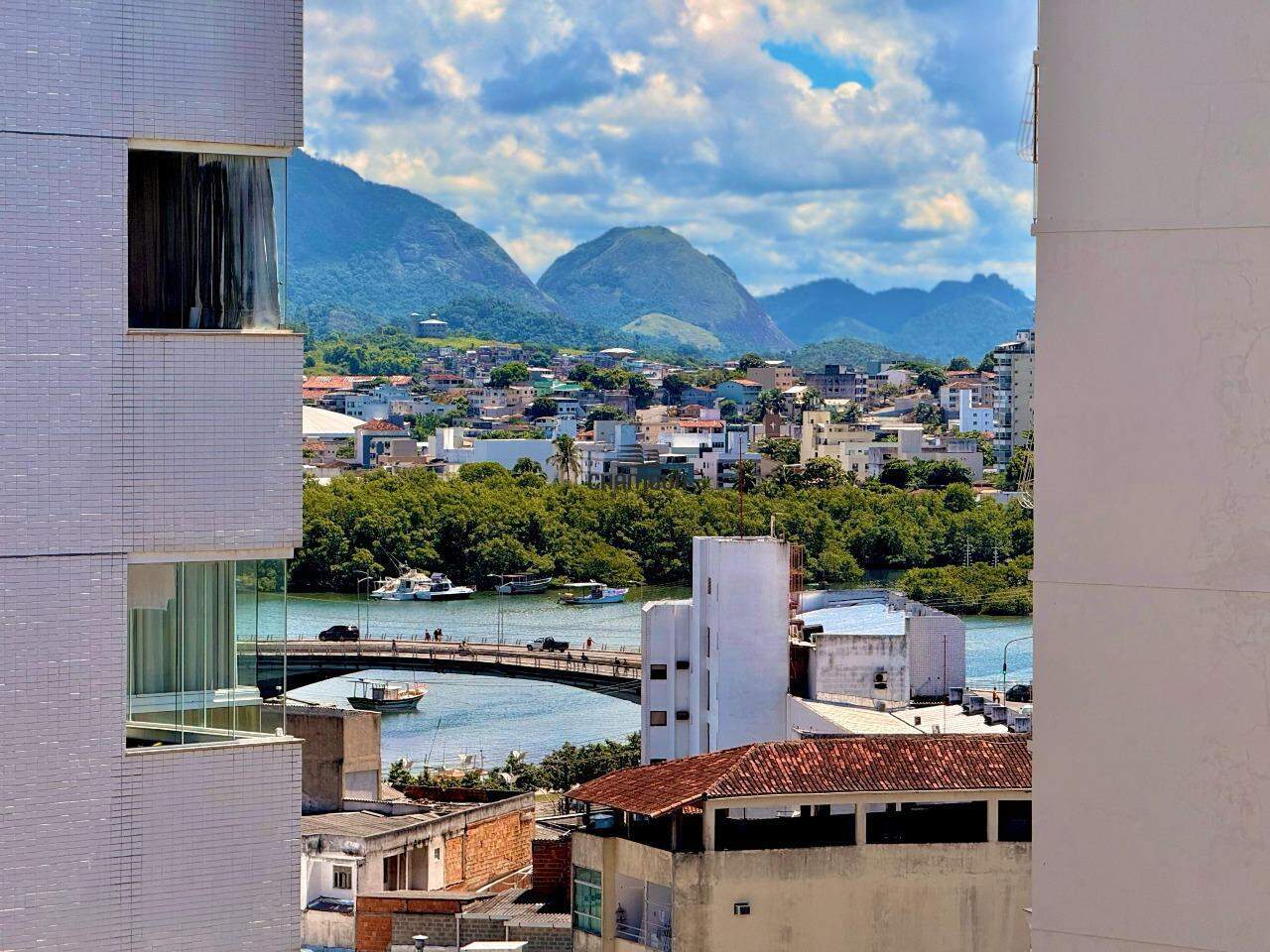 Apartamento à venda no Centro: Apartamento 3 quartos centro Guarapari