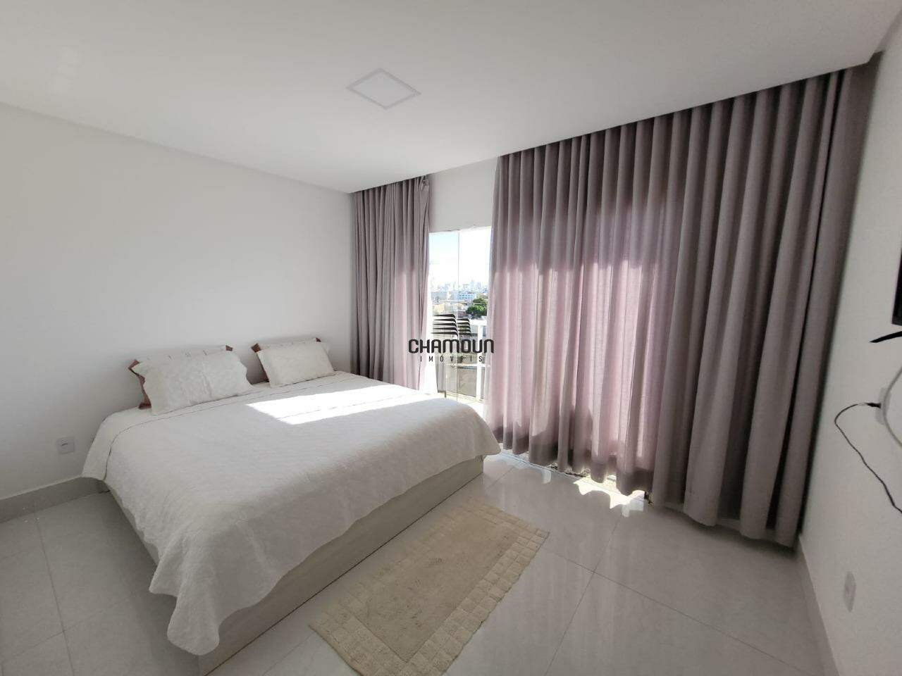 Casa à venda no Jardim Boa Vista: Casa Duplex, 03 Suites, Area de Lazer Completa